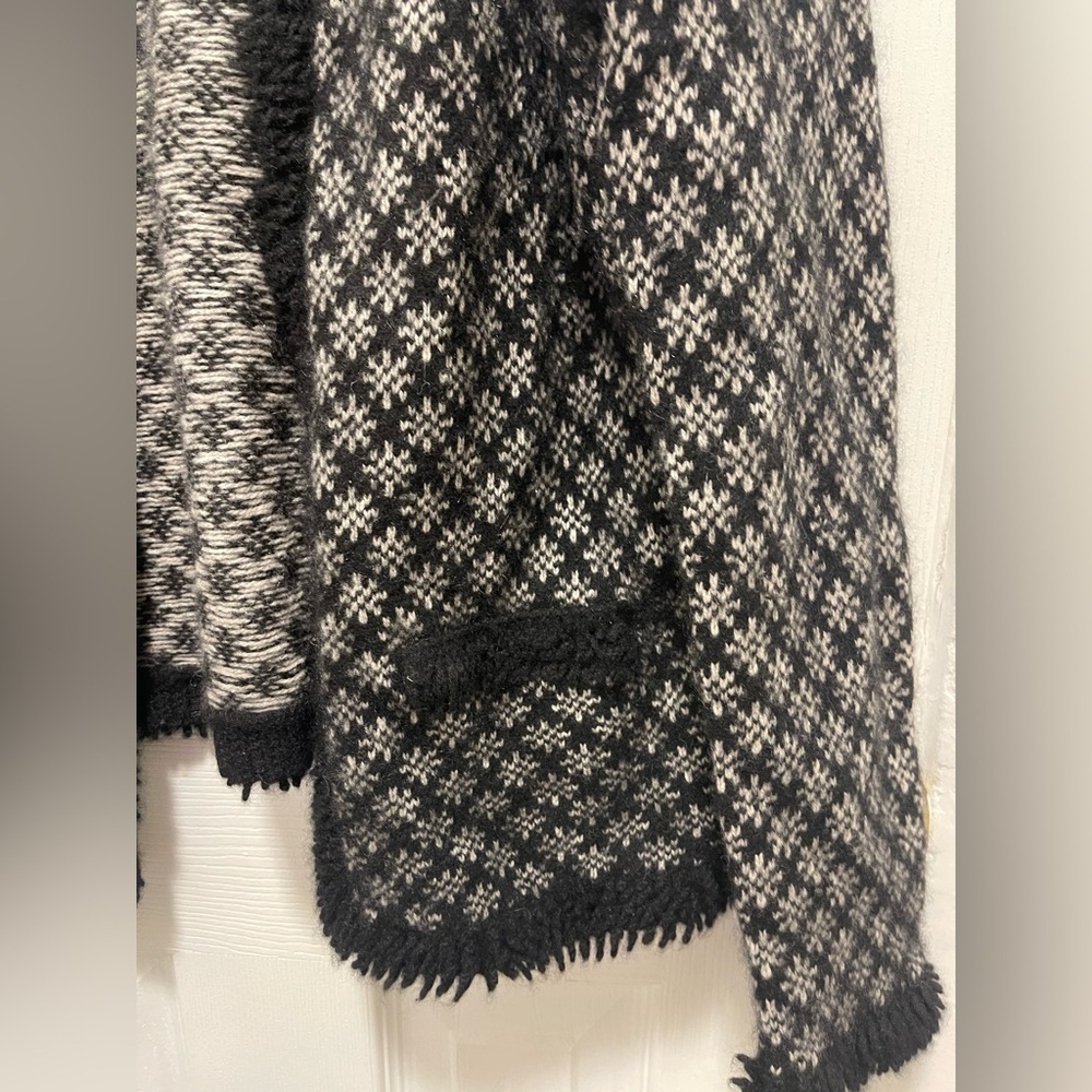 Sutton Studio Black and White Cardigan - Picture 7 of 7